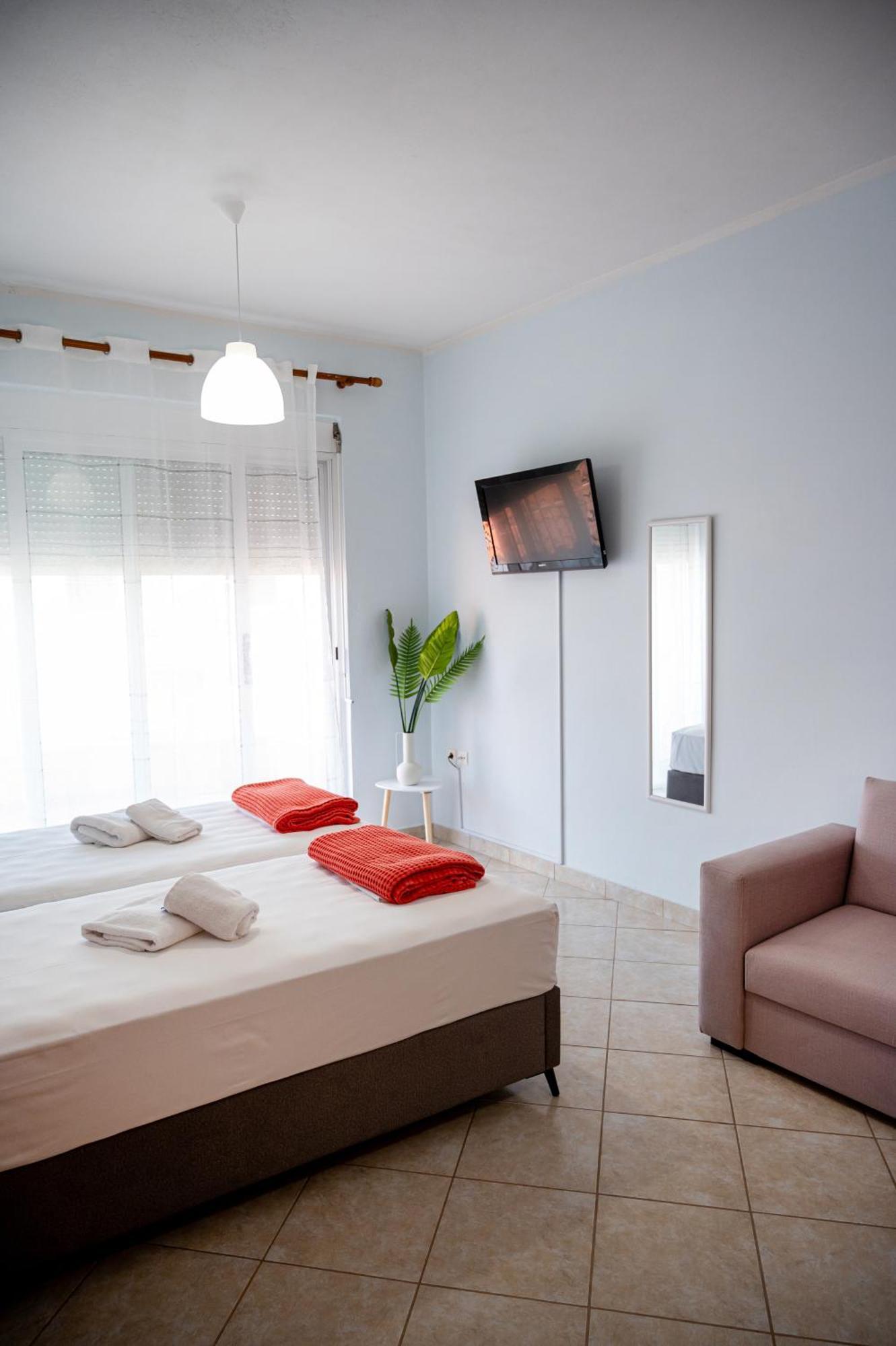 Theros Apartment Preveza Buitenkant foto